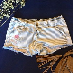 American Eagle Outfitters shorts